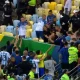 Torcedores de Brasil e Argentina brigam no Maracanã