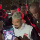 Gabigol é recebido com festa em Manaus e Flamengo se prepara para jogo decisivo